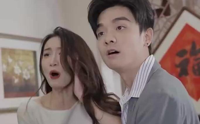 不裝了，腳踹渣男后我成了全球女戰(zhàn)神(全集)