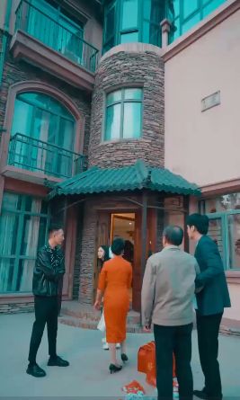 貶值成了財(cái)神(全集)